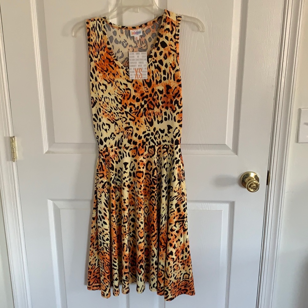 Lularoe Nicki sleeveless dress in leopard print